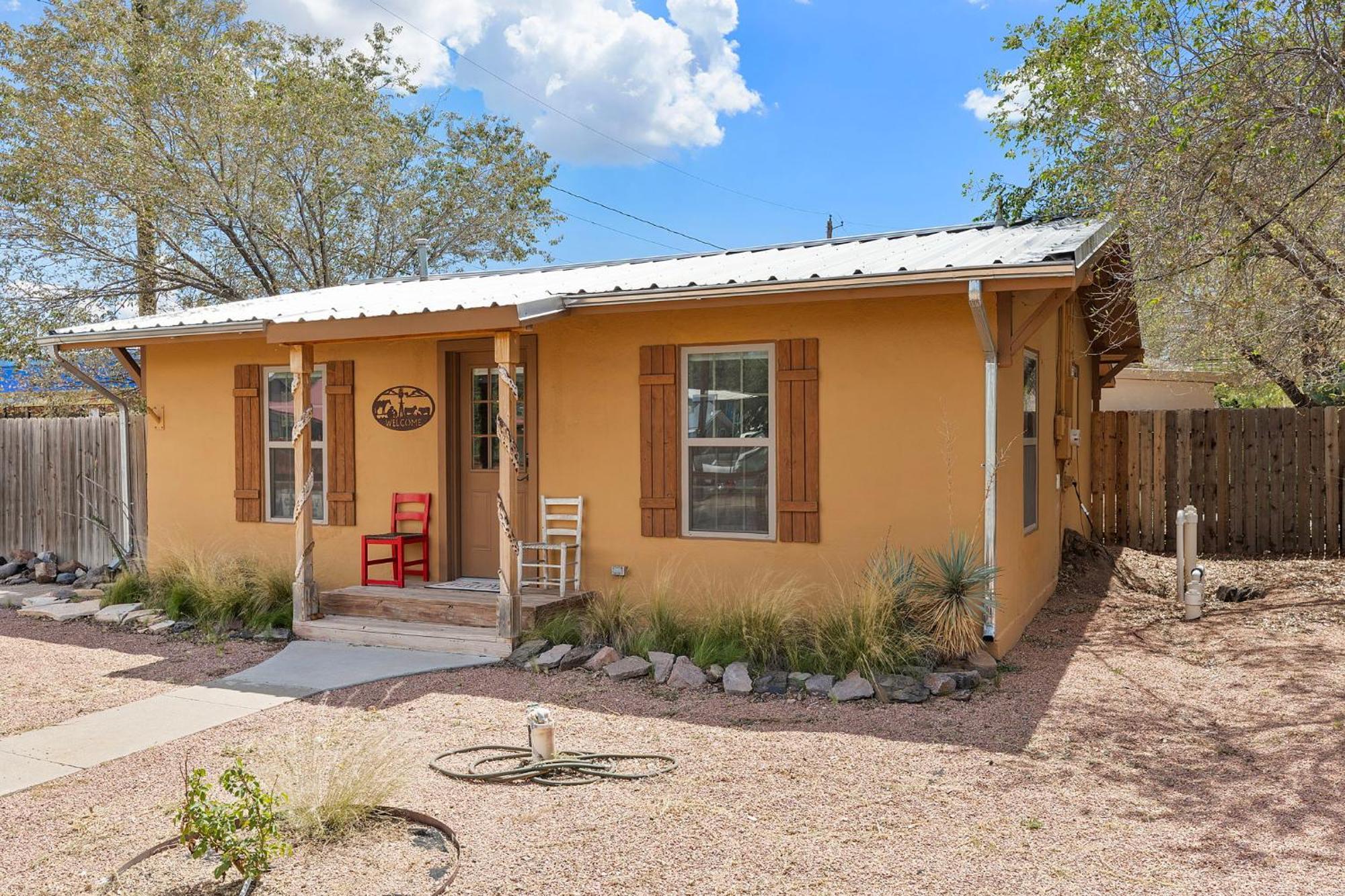 The Cowboy House Villa อัลไพน์ ภายนอก รูปภาพ